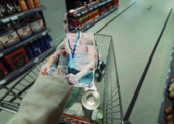 Real Life Glitches Capture the Effects of Alzheimer’s Disease in Powerful Film