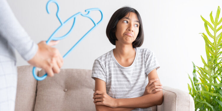 Parents with more difficult childhoods are more likely to spank their children, study finds
