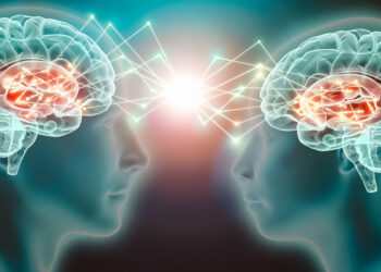 Neuroscientists shed new light on the roots of interpersonal neural synchrony during social interactions
