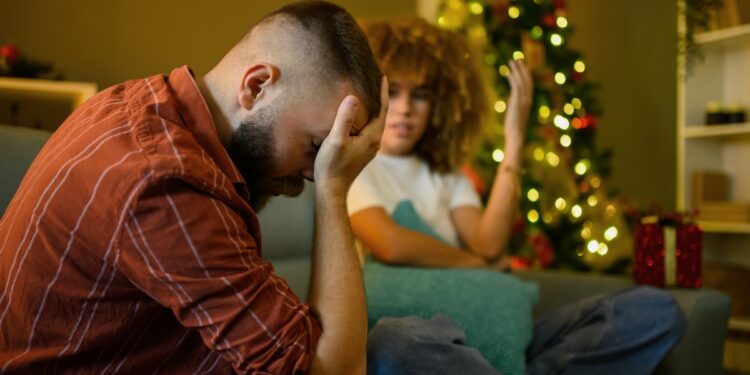 5 Ways to Handle Christmas Disagreements in Your Marriage with Grace
